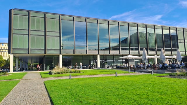 Zu Besuch im Herzen der Demokratie des Landes Baden-Württemberg